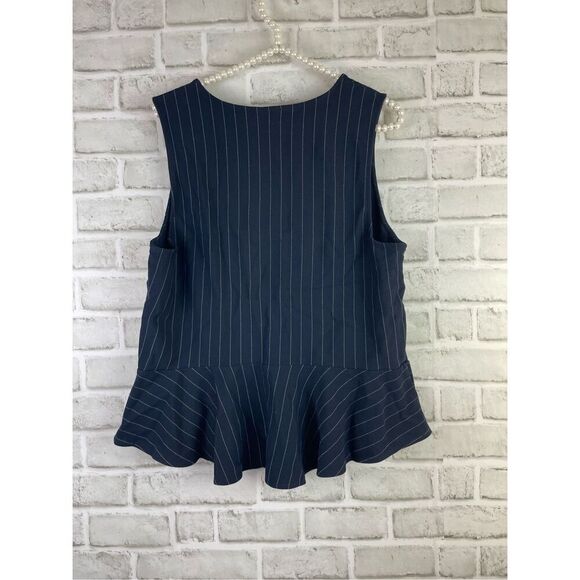 Ann Taylor 2 Piece Suit Size 12 Navy Pin Stripe - Picture 4 of 8